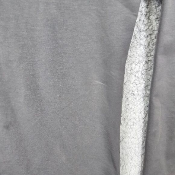 BYLT Men's Drop Cut Henley LS Long Sleeve Gray Shirt Gym Size M - Picture 8 of 11